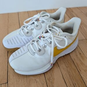 Nike Court Air Zoom GP Turbo HC Womens Sz 8 - EUC (No Box)